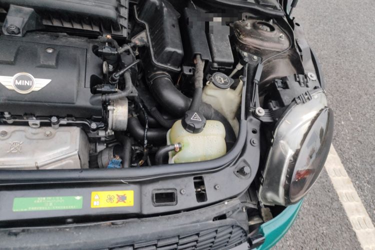 Used MINI Clubman 2010 1.6L COOPER Cheer Engine Bay Left