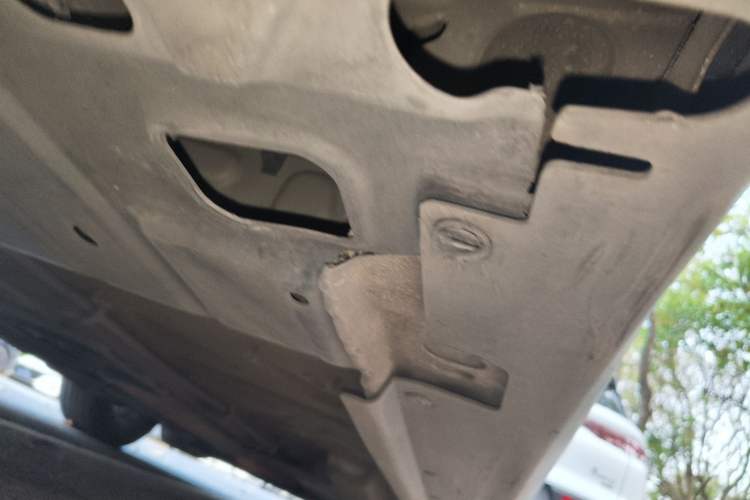 Used MINI Clubman 2010 1.6L COOPER Cheer Chassis Rear Right