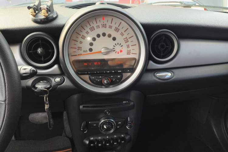 Used MINI Clubman 2011 1.6L ONE Audio And AC Panel