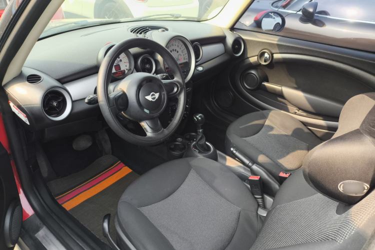 Used MINI Clubman 2011 1.6L ONE Driver Seat