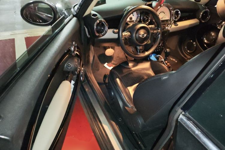 Used MINI Clubman 2011 1.6L COOPER Excitement Driver Seat