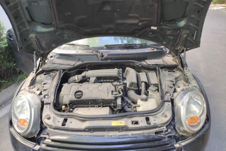 Used MINI Clubman 2011 1.6L ONE Engine Bay