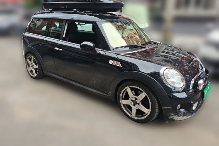 Used MINI Clubman 2011 1.6T COOPER S Front Right 45 Deg
