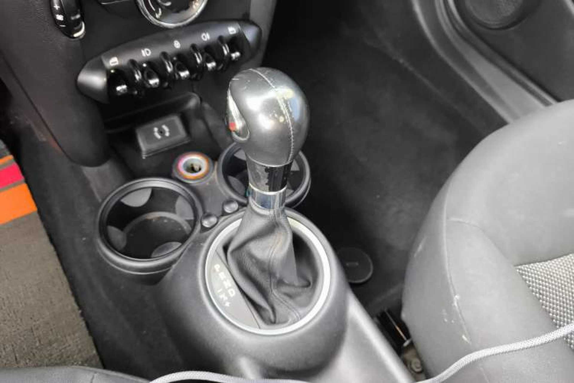 Used MINI Clubman 2011 1.6L ONE Gear Lever
