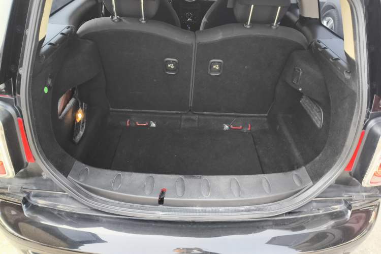 Used MINI Clubman 2011 1.6L ONE Trunk