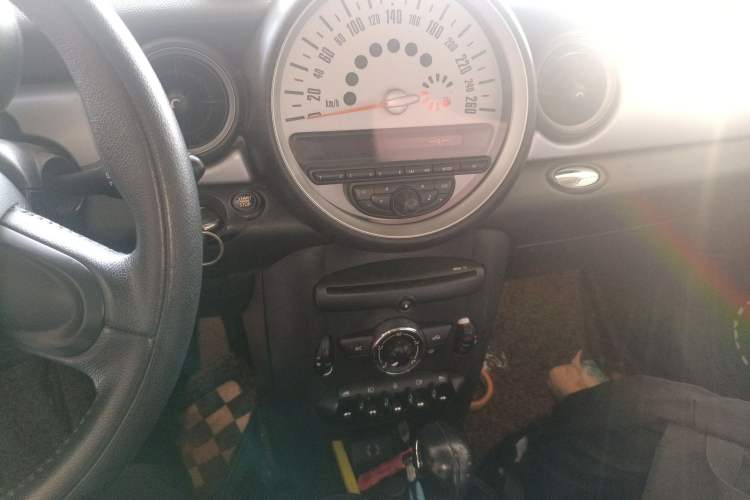 Used MINI Clubman 2011 1.6L ONE Audio And AC Panel