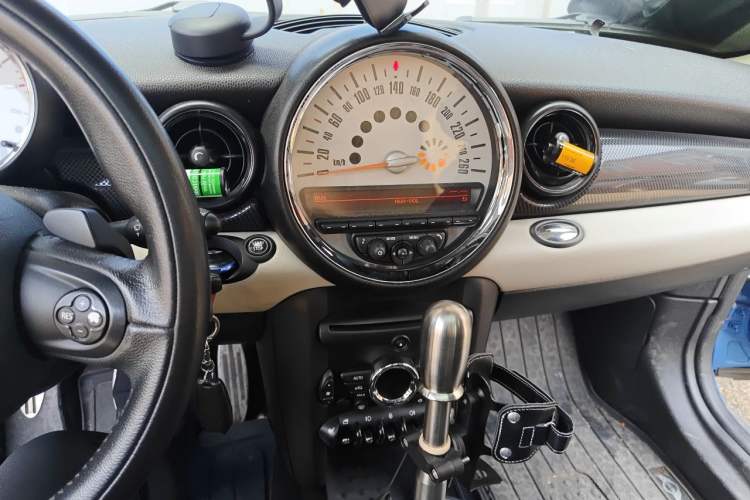 Used MINI Clubman 2011 1.6T COOPER S Audio And AC Panel