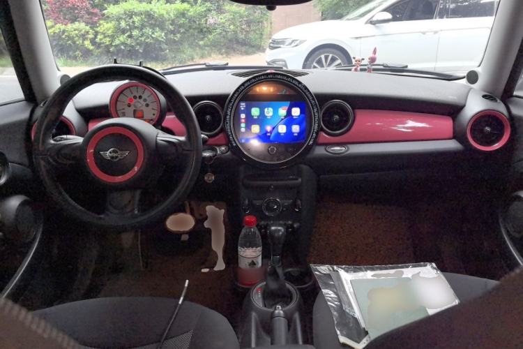 Used MINI Clubman 2011 1.6L ONE Center Console