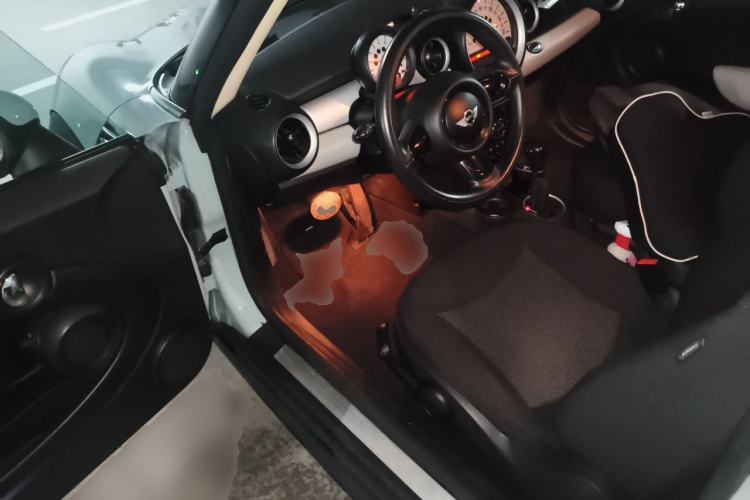 Used MINI Clubman 2011 1.6L ONE Driver Seat