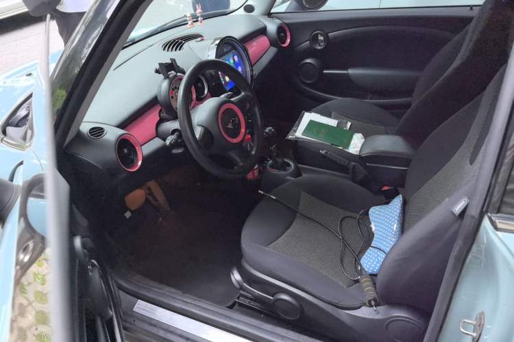 Used MINI Clubman 2011 1.6L ONE Driver Seat