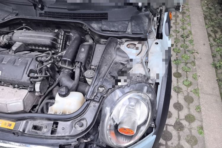 Used MINI Clubman 2011 1.6L ONE Engine Bay Left