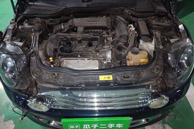 Used MINI Clubman 2011 1.6L COOPER Hampton Engine Bay