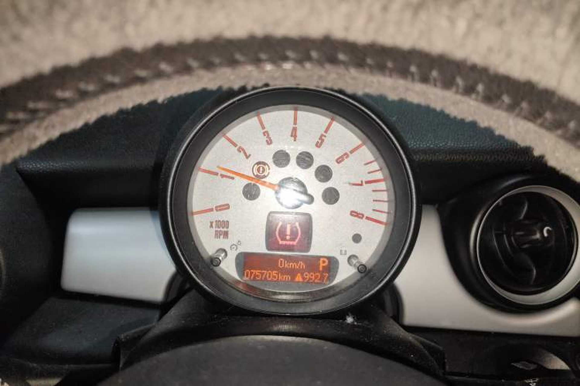 Used MINI Clubman 2011 1.6L COOPER Fun Instrument Cluster