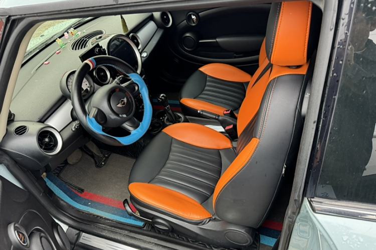 Used MINI Clubman 2011 1.6L ONE Interior 4