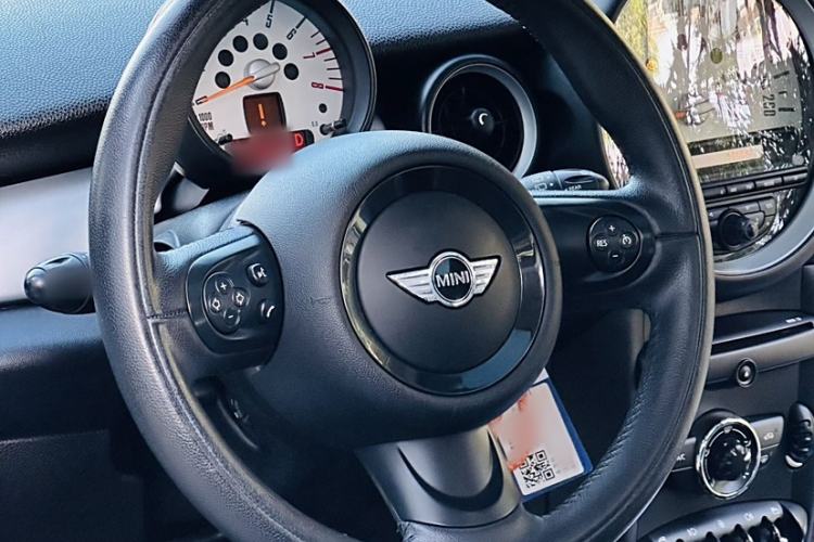 Used MINI Clubman 2011 1.6L COOPER Fun Interior 7