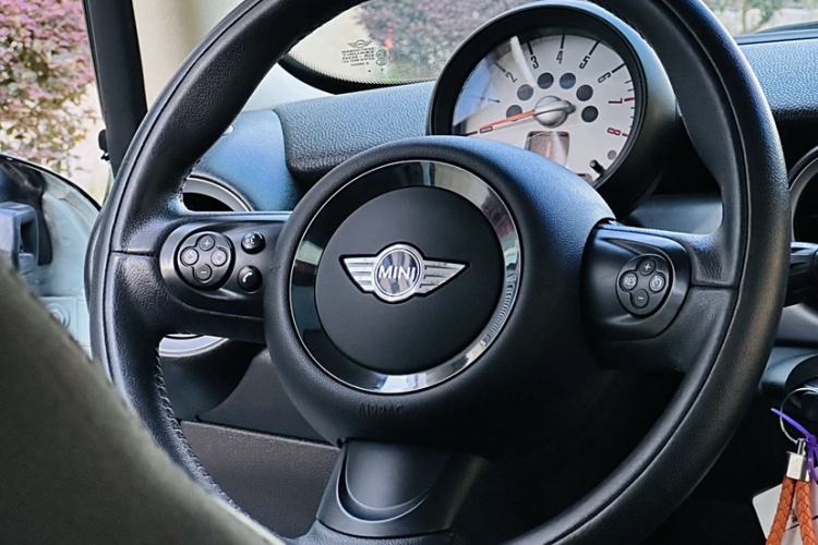 Used MINI Clubman 2011 1.6L COOPER Fun Interior 8
