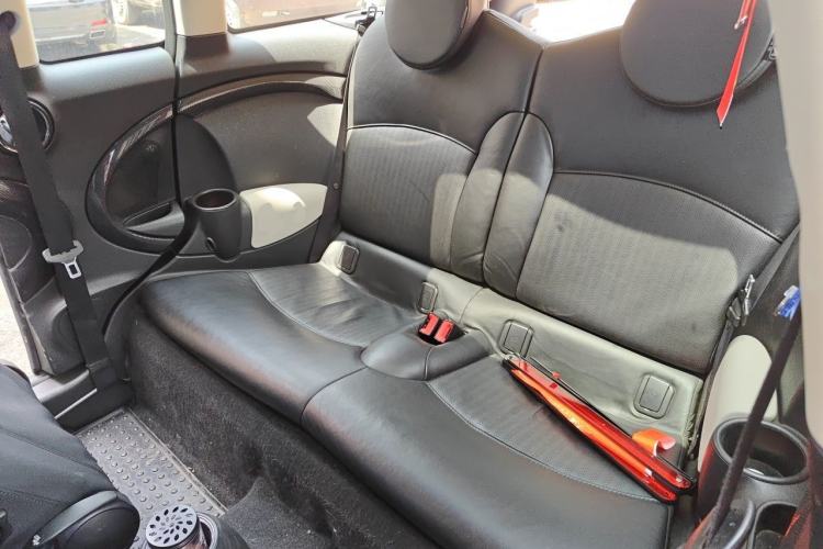 Used MINI Clubman 2011 1.6T COOPER S Left Rear Seat