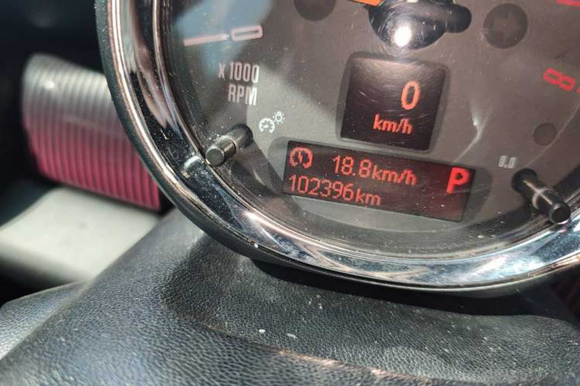 Used MINI Clubman 2011 1.6T COOPER S Hampton Odometer Close Up