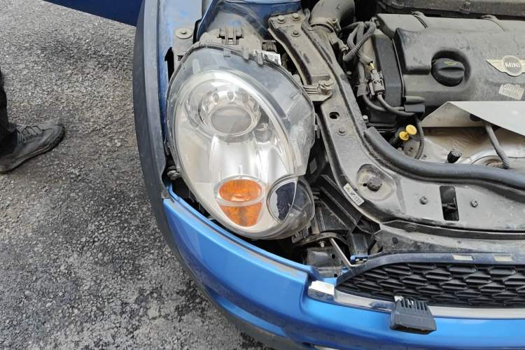 Used MINI Clubman 2011 1.6T COOPER S Right Front Headlight