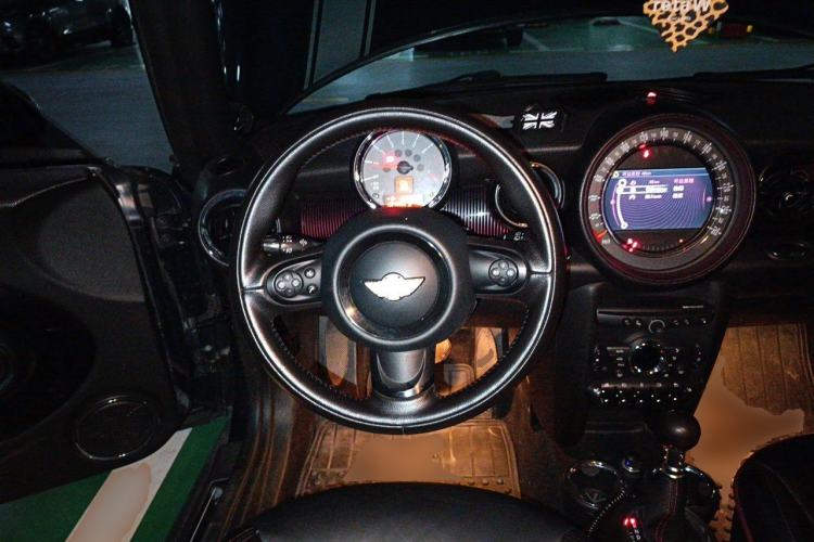 Used MINI Clubman 2011 1.6L COOPER Hampton Steering Wheel