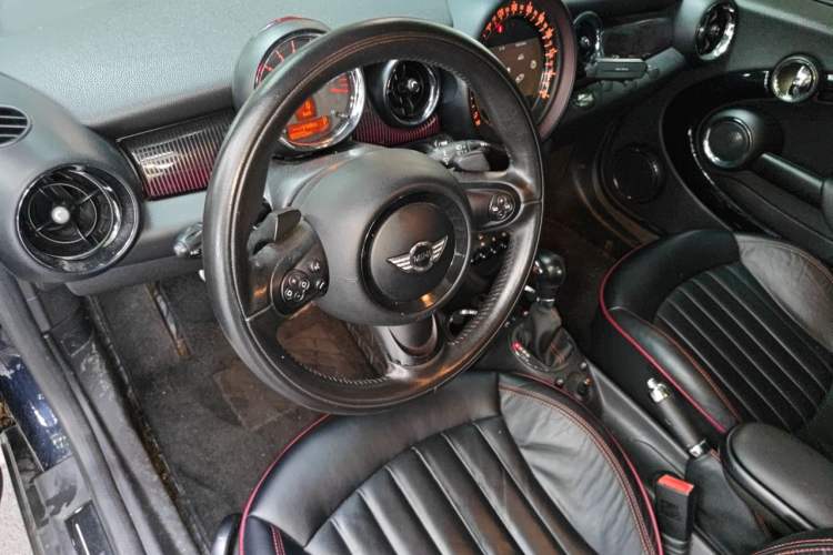 Used MINI Clubman 2011 1.6T COOPER S Hampton Steering Wheel