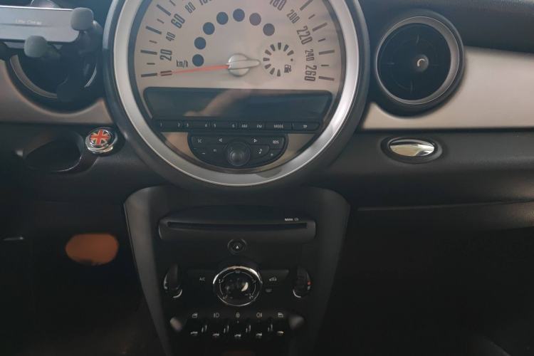Used MINI Clubman 2011 1.6L ONE Audio And AC Panel