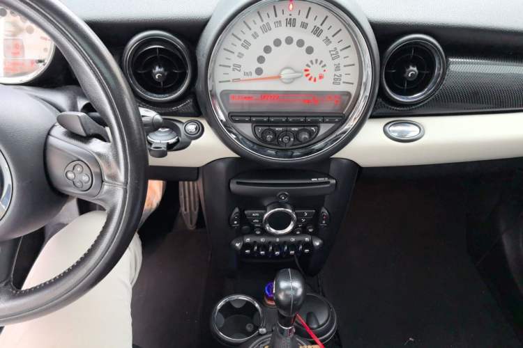 Used MINI Clubman 2011 1.6T COOPER S Audio And AC Panel