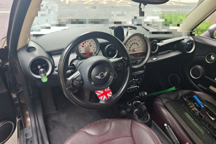 Used MINI Clubman 2011 1.6L COOPER Fun Center Console