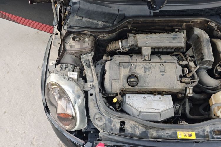 Used MINI Clubman 2011 1.6L ONE Engine Bay Right