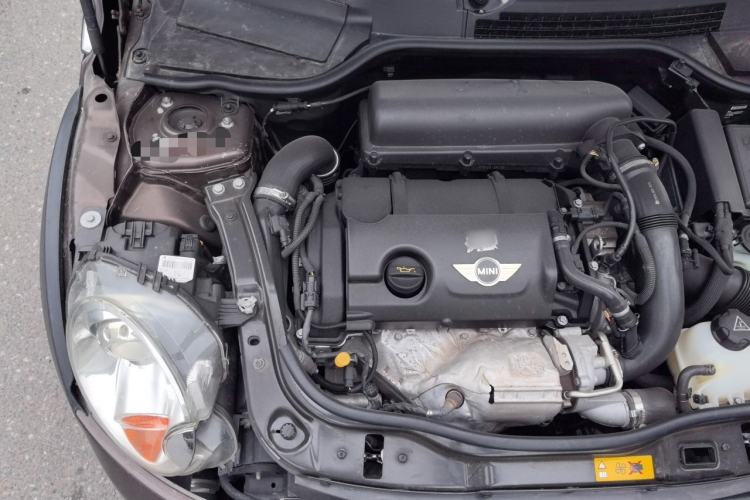 Used MINI Clubman 2011 1.6T COOPER S Engine Bay Right