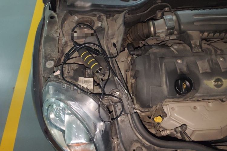 Used MINI Clubman 2011 1.6L COOPER Fun Engine Bay Right