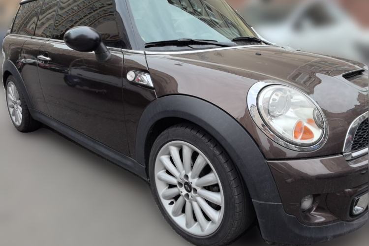 Used MINI Clubman 2011 1.6T COOPER S Front Right 45 Deg