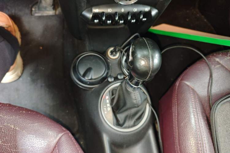 Used MINI Clubman 2011 1.6L COOPER Fun Gear Lever