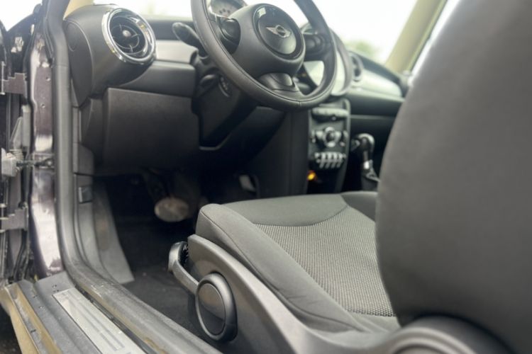 Used MINI Clubman 2011 1.6L ONE Interior 1