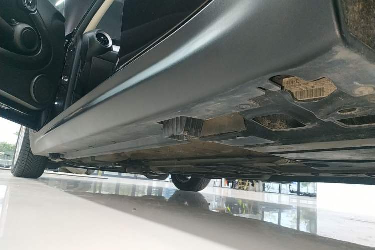 Used MINI Clubman 2011 1.6L ONE Left Side Sill