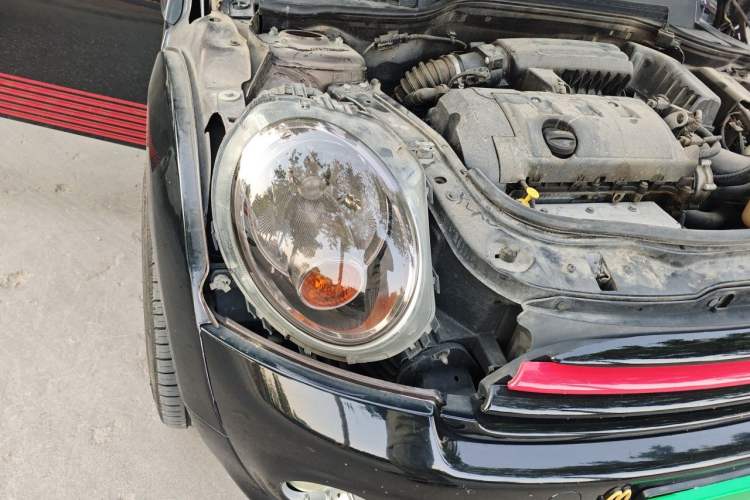 Used MINI Clubman 2011 1.6L ONE Right Front Headlight