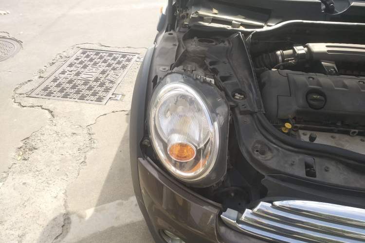 Used MINI Clubman 2011 1.6L ONE Right Front Headlight
