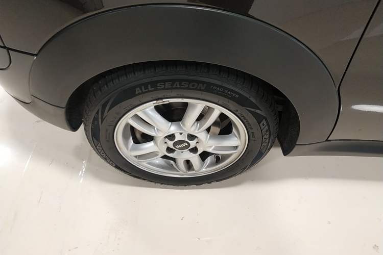 Used MINI Clubman 2011 1.6L ONE Right Rear Wheel Hub