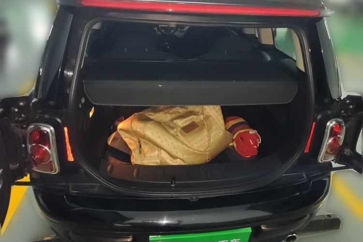 Used MINI Clubman 2011 1.6L COOPER Fun Trunk