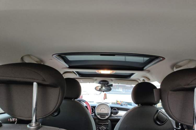 Used MINI Clubman 2011 1.6L COOPER Fun Headliner