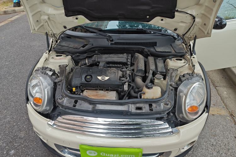 Used MINI Clubman 2011 1.6L COOPER Fun Engine Bay