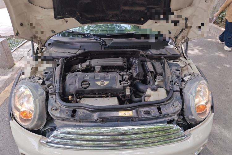 Used MINI Clubman 2011 1.6L COOPER Fun Engine Bay