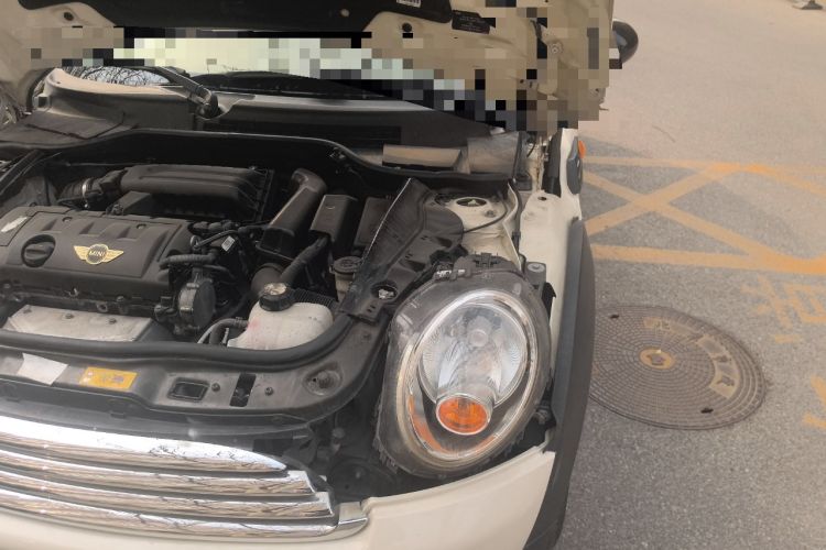 Used MINI Clubman 2011 1.6L COOPER Fun Engine Bay Left