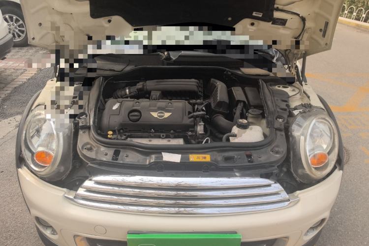 Used MINI Clubman 2011 1.6L COOPER Fun Engine Bay