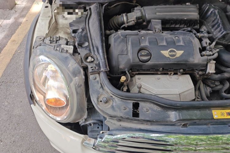 Used MINI Clubman 2011 1.6L COOPER Fun Engine Bay Right