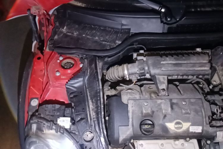 Used MINI Clubman 2011 1.6L COOPER Fun Engine Bay Right