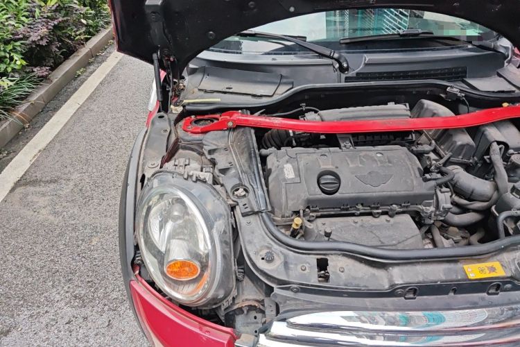 Used MINI Clubman 2011 1.6L COOPER Fun Engine Bay Right