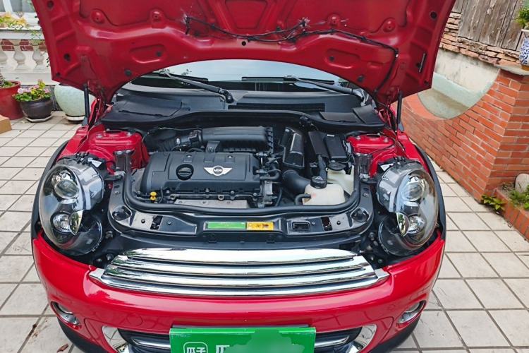 Used MINI Clubman 2011 1.6L COOPER Fun Engine Bay