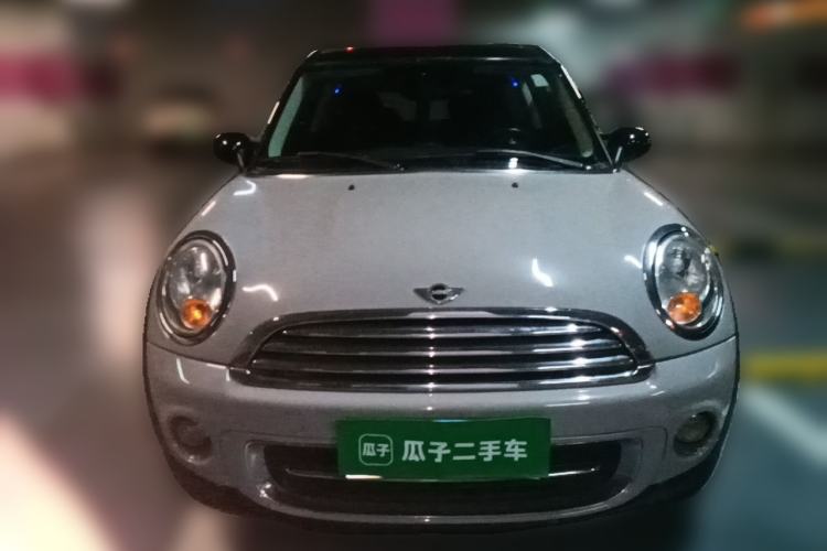 Used MINI Clubman 2011 1.6L COOPER Fun Front