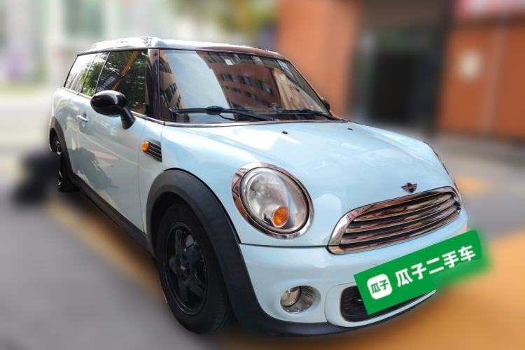 Used MINI Clubman 2011 1.6L ONE Front Right 45 Deg